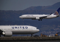 ¿Se puede cambiar el nombre de un billete de United Airlines?