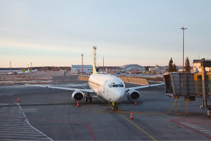 ¿Qué tipo de aerolínea es Cóndor?