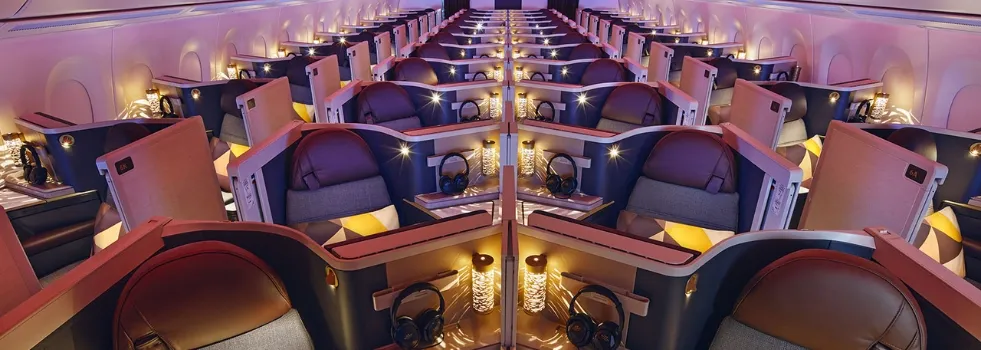 Does an Airbus A320 have business class?